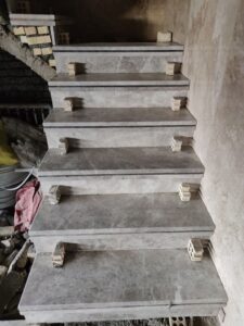 اجرای سنگ پله طراحی شده پرشین سیلک در پروژه اصفهان